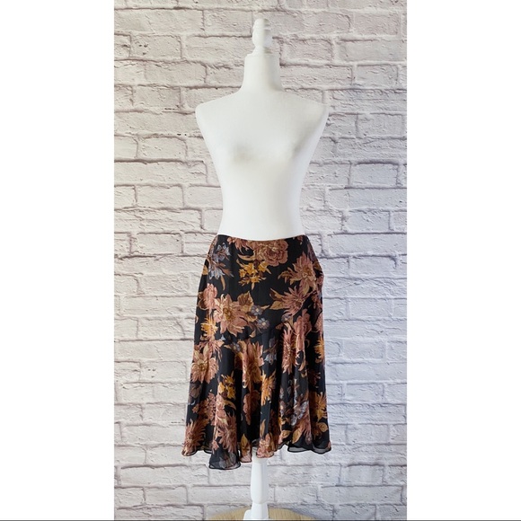 Lauren Ralph Lauren Dresses & Skirts - RALPH LAUREN | SILK FLORAL SKIRT